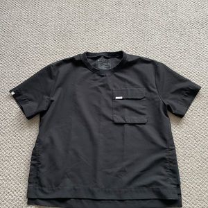 Figs top scrub size M